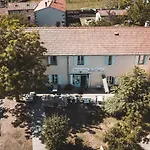 Maison De La Monne