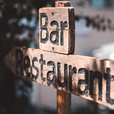 Bed & Breakfast Maison De La Monne Olloix