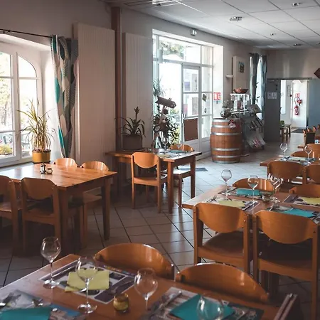 Maison De La Monne Nocleg ze śniadaniem 3*