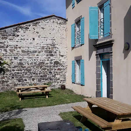 Maison De La Monne 3*