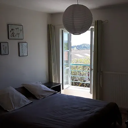 Maison De La Monne 3*