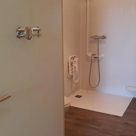 Maison De La Monne 3*