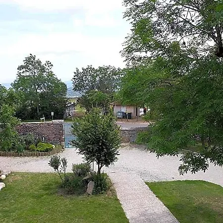 לינה וארוחת בוקר Maison De La Monne