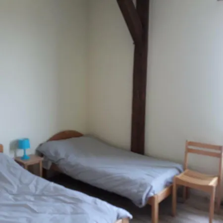 Maison De La Monne Bed and breakfast Olloix